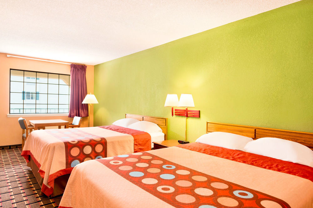 Americas Best Value Inn Darien Exteriér fotografie