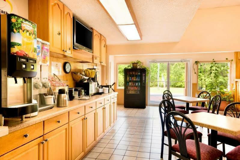 Americas Best Value Inn Darien Exteriér fotografie