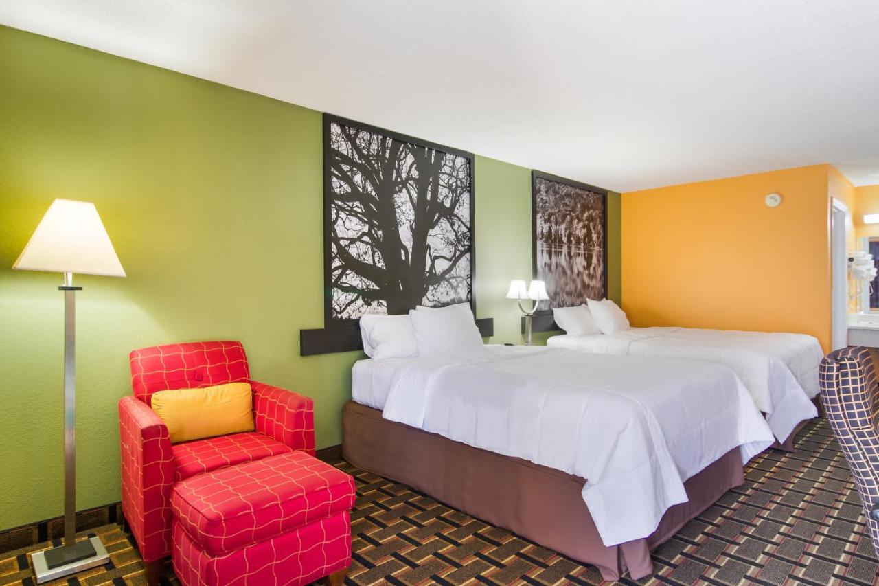 Americas Best Value Inn Darien Exteriér fotografie